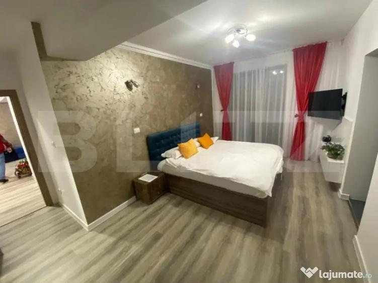 Apartament cu 3 camere semidecomandat în Calea București