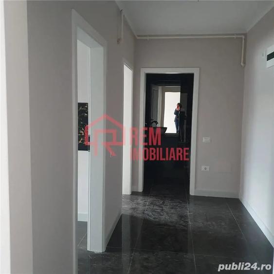 Apartament cu 2 camere decomandat în Fundeni