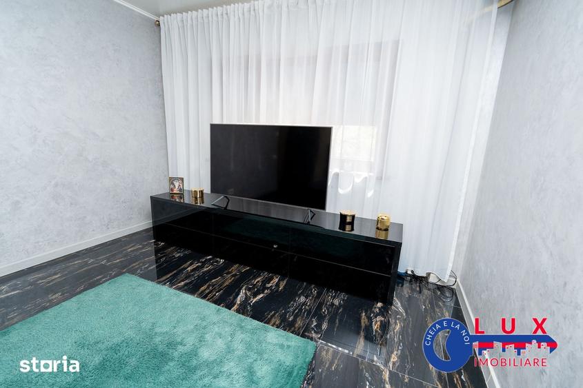 Apartament cu 2 camere decomandat în E3