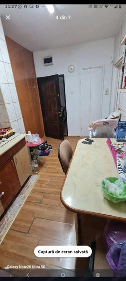 Vand apartament cu 2 camere cu gradina, Hunedoara, micro 4, parter. Pret 38500 EUR neg - 1