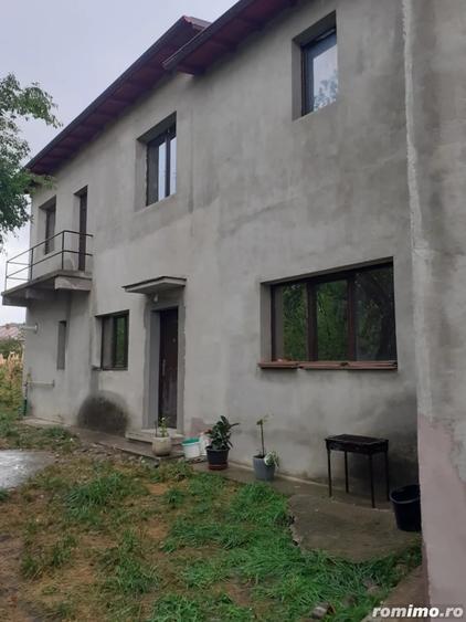 Vila 500mp spatiu de10 apartamente la pre? de 1.. - 1