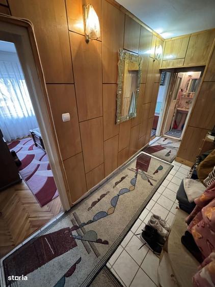 Apartament 4 camere decomandate , etaj 1 , Carpati 2 - 7