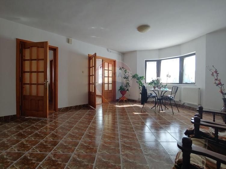 Casa / Vila de vanzare cu teren intravilan 1200 mp-Zvoristea, Suceava - 44