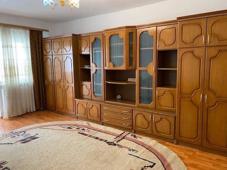 Apartament 2 camere Marasti, str. Dorobantilor, decomandat, et.1/8 - 6