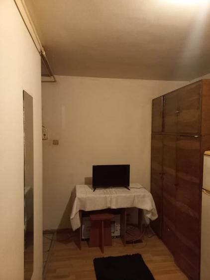 Berceni, Piata Resita - 1