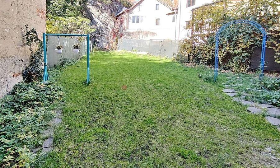 Casa cu gradina centru istoric - 4