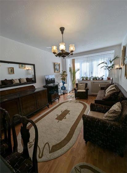 Inchiriere Apartament 3 Camere Decomandat Bdul.Alexandru Obregia - 5