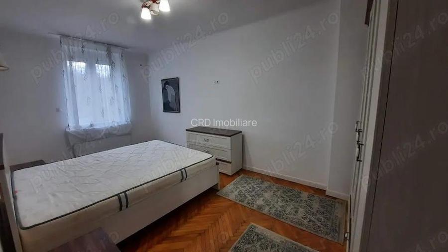 Str. George Cosbuc (zona bd. Unirii) apartament 2 camere, decomandat, finisat