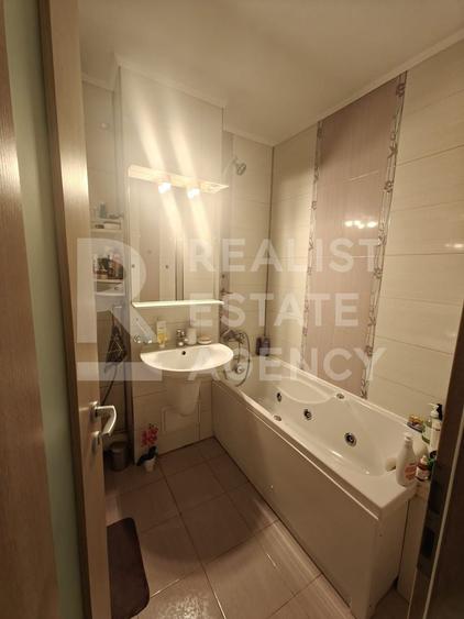 Apartament 4 camere de vânzare - Calea București, Brașov - 10