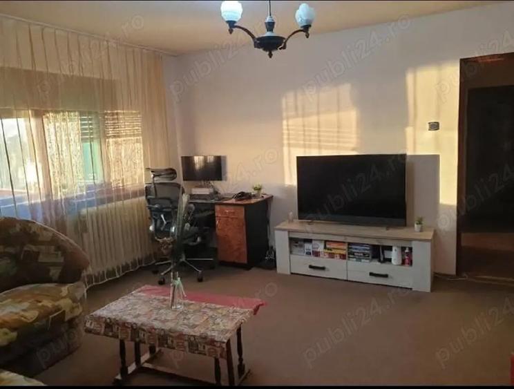 Vand apartament 2 camere Oradea - 2