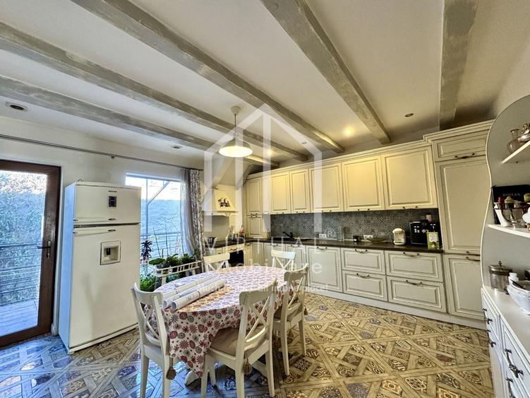 Apartament cu 4 camere, 120mp utili+terasa (10mp), Bl. Victoriei - 6