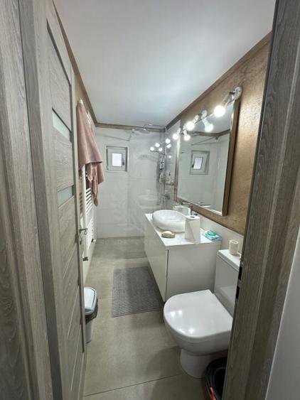 3 CAMERE //CANTACUZINO //LOC DE PARCARE//MOBILAT SI UTILAT - 22