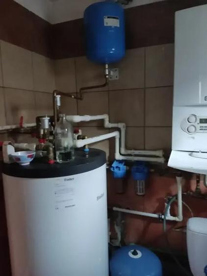 Resedinta cu 8 camere in Orasul Breaza - 18