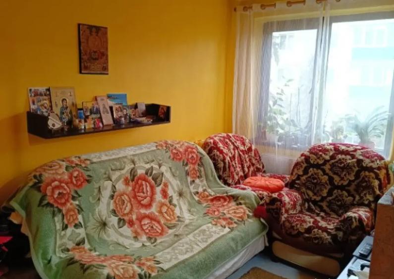 Apartament 3 camere et 3, Plopilor - 5