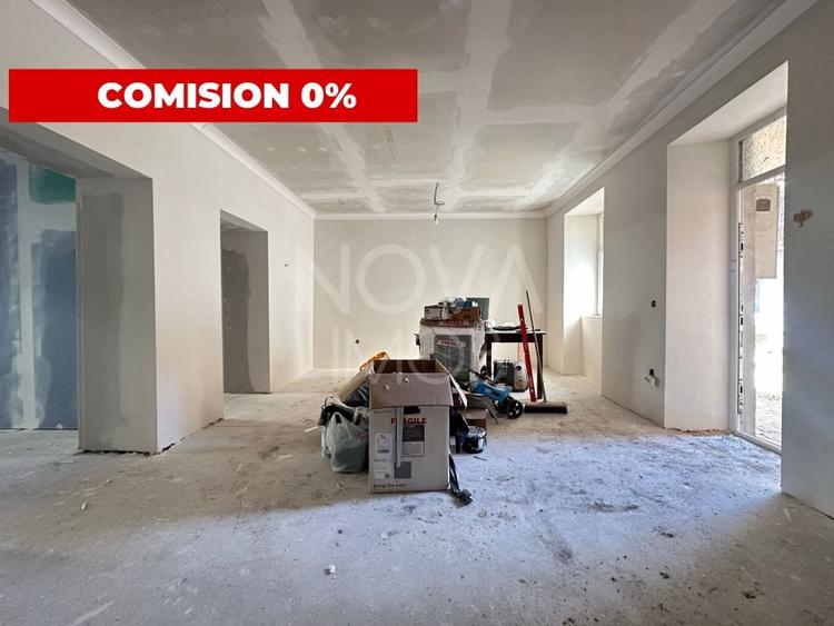 Apartament 3 camere de vanzare, Targul Vinului - 1