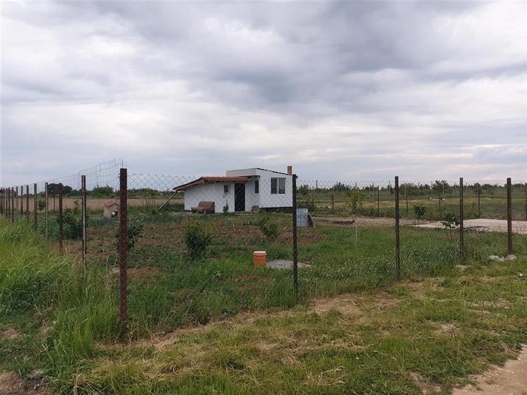 Teren intravilan cu cabana in Pausa - 3