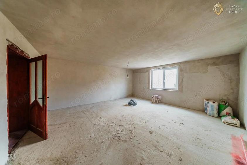 Casa 3 camere de vanzare la Zabrani - 16