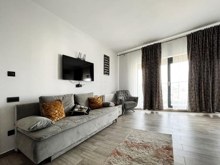 Casa del Mar, 2 camere  de vanzare  cu vedere la lac si mare - 6