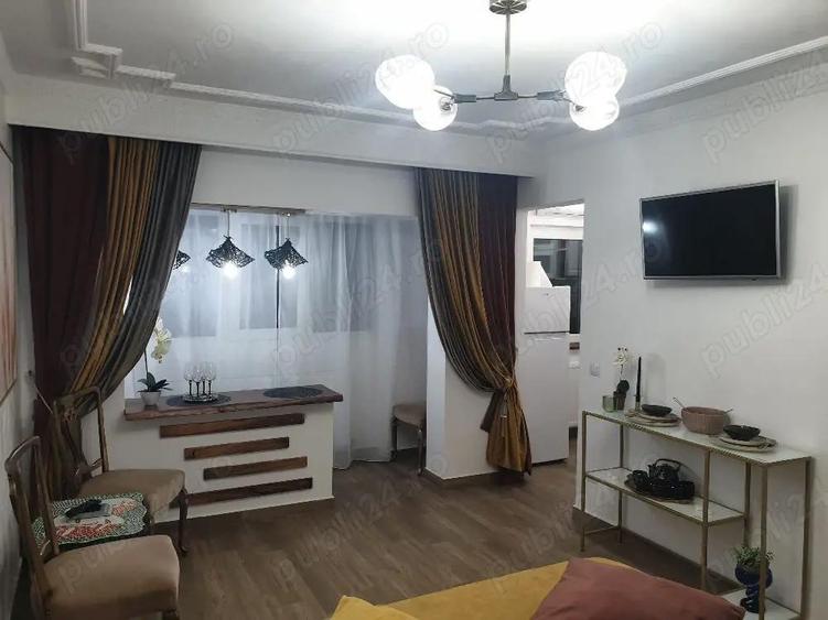 Vand garsoniera in zona centrala - 2