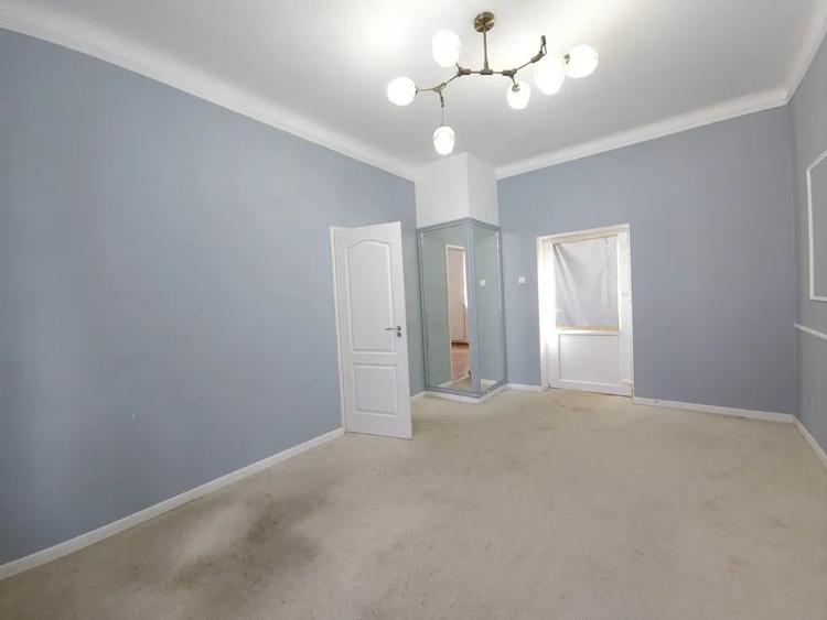 Vila de inchiriat, PET FRIENDLY, 3 camere, 70 mp, curte, zona Parcul Cetatuia - 2