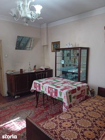 Turda - Ion Mihalache casa singur curte - cu garaj auto, sector 1 - 2