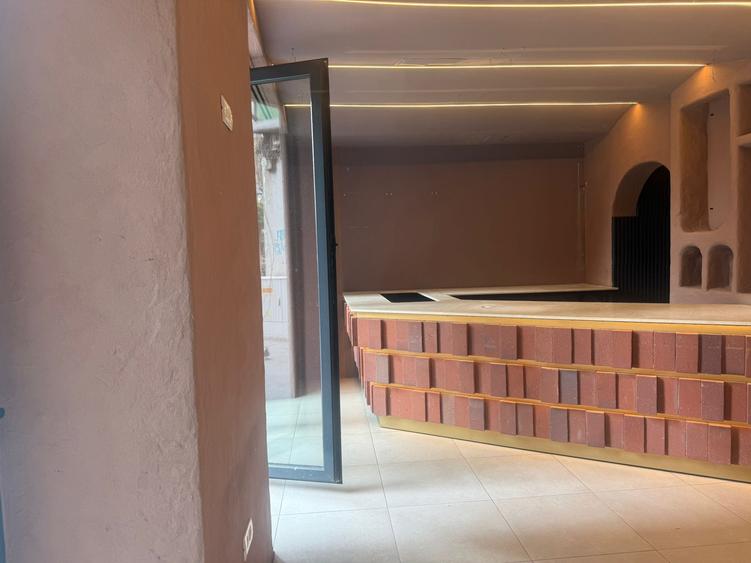 Spatiu comercial pe Calea Victoriei restaurant/cafenea cu teresa - 2