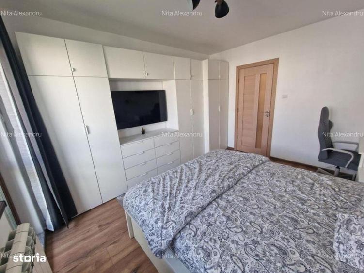 Apartament cu 3 camere decomandat, mobilat în Pantelimon