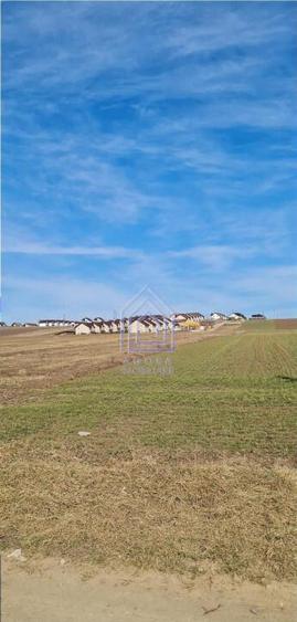 Teren Sfantu Ilie, vis-a-vis Moara - 1