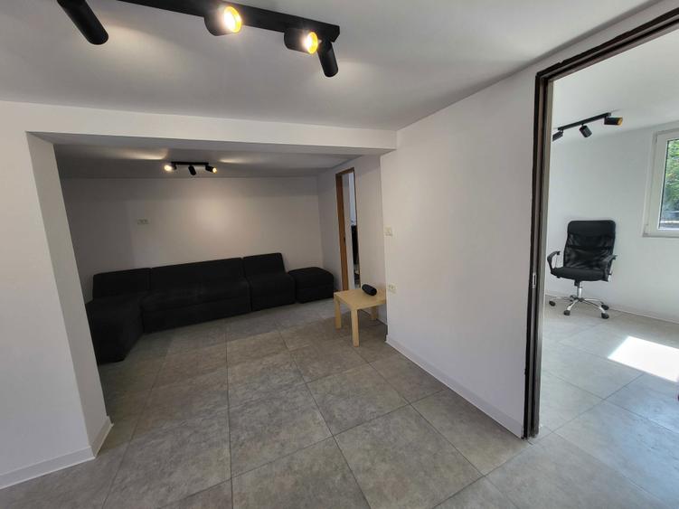 Spatiu/platforma betonata/productie/birouri/hala depozit/teren 1000m2 - 2