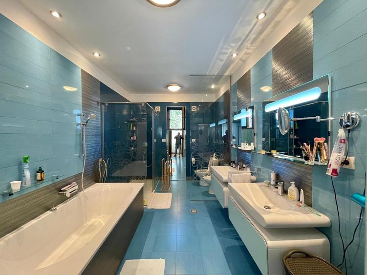 Casa - Damaroaia, Heerastrau, Expozitiei - 15