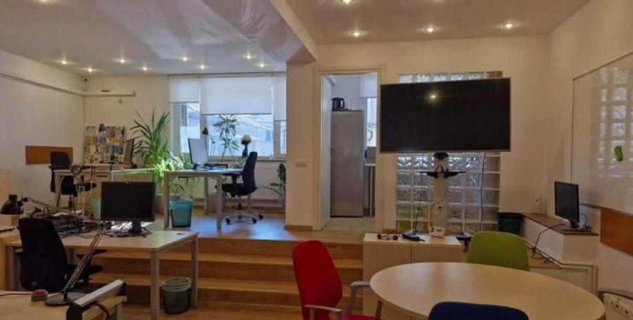 Spatiu Birou | Unirii | 80 mp | Open Space | 2 Bai | Centrala | - 4