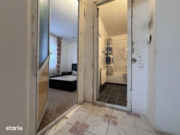 ETAJ 1! Vanzare apartament cu 2 camere in M11 - Targoviste - 11