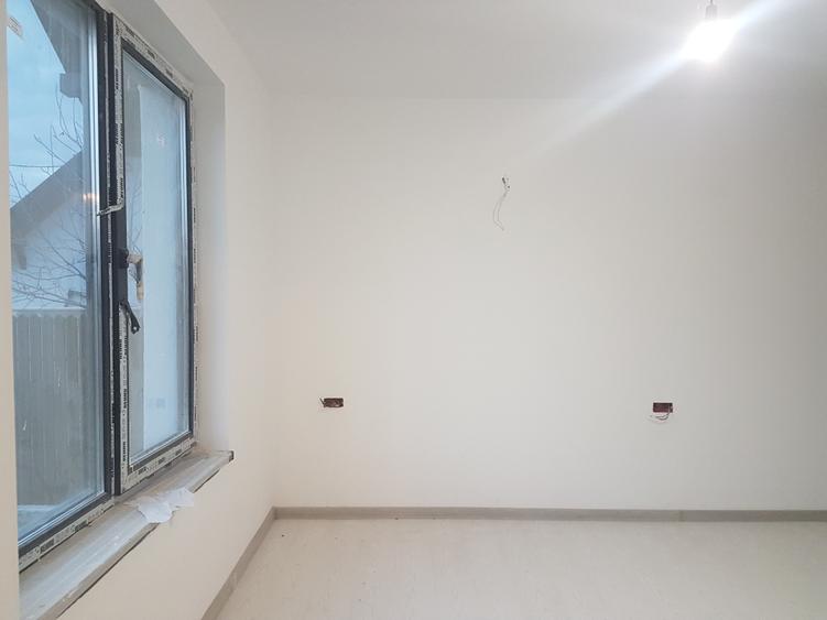 Casa plan parter noua, trei camere, doua bai, terasa, beci, curte 500mp, Lilieci - 5