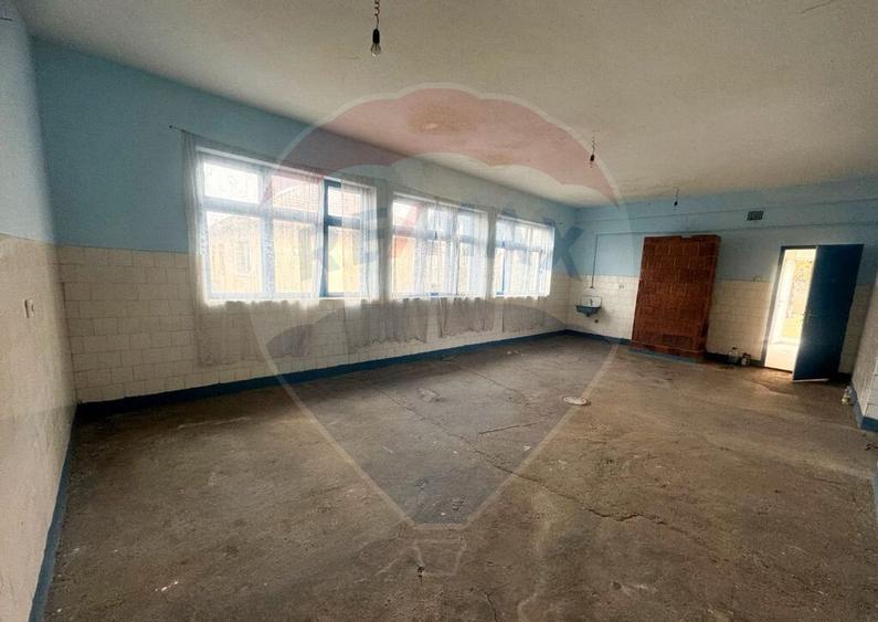 Spa?iu comercial/ teren pretabil materiale constructii, ... - 10