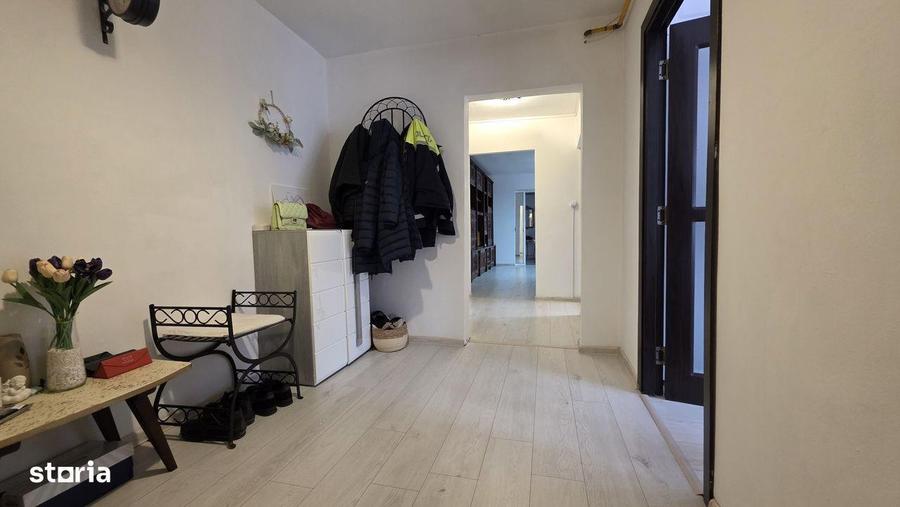 Apartament 4 camere, et. 2 - Bulevard - 4