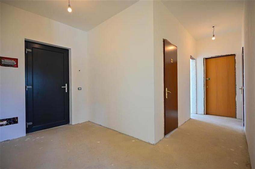 Casa noua pe parter,salon generos,terasa, pod mansardabil,teren 476mp,Sanpetru B - 18