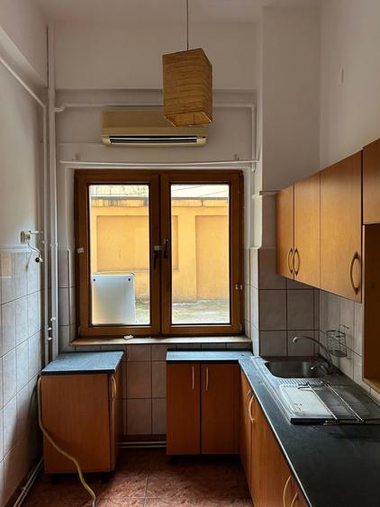 Vânzare |  2 Camere |  Ultracentral | Terasă + Boxă | Potențial Ridicat | - 3