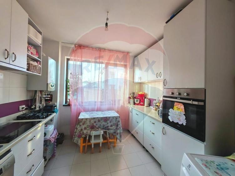Casă cu 3 camere, curte și mansardă – Chiajna, str. Luceafarului - 5
