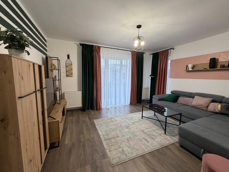 Vanzare apartament 2 camere plus birou Avantgarden3 Brasov - 2