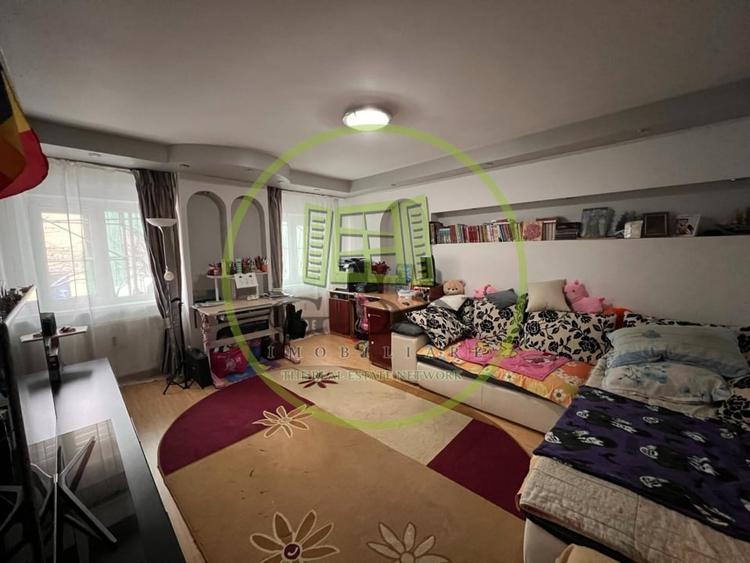 Apartament 3 camere, cartier Brazda lui Novac, zona Guliver - 1