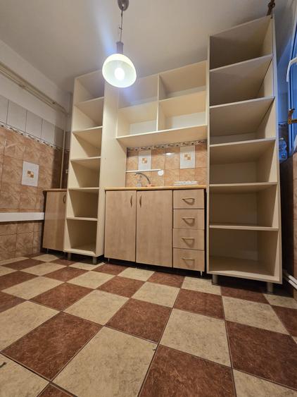 Garsoniera zona Garii etaj 1 NEMOBILATA - 1