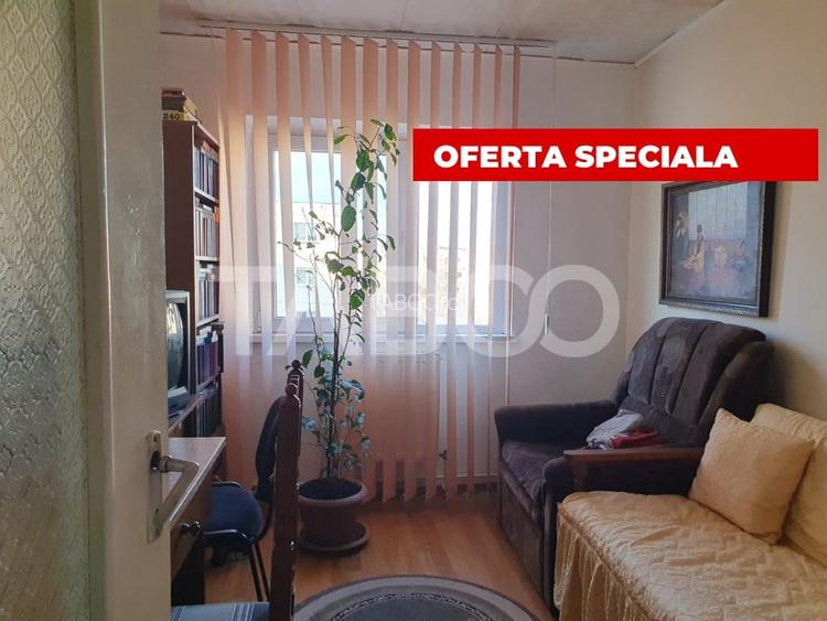 Apartament cu 4 camere semidecomandat, mobilat în Est Apartament cu 4 camere semidecomandat, mobilat în Est