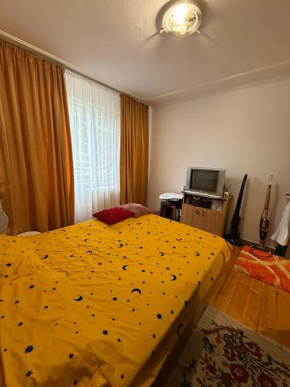 [PIATA RAHOVA - SOS. ALEEXANDRIEI] Apartament 4 camere - 6