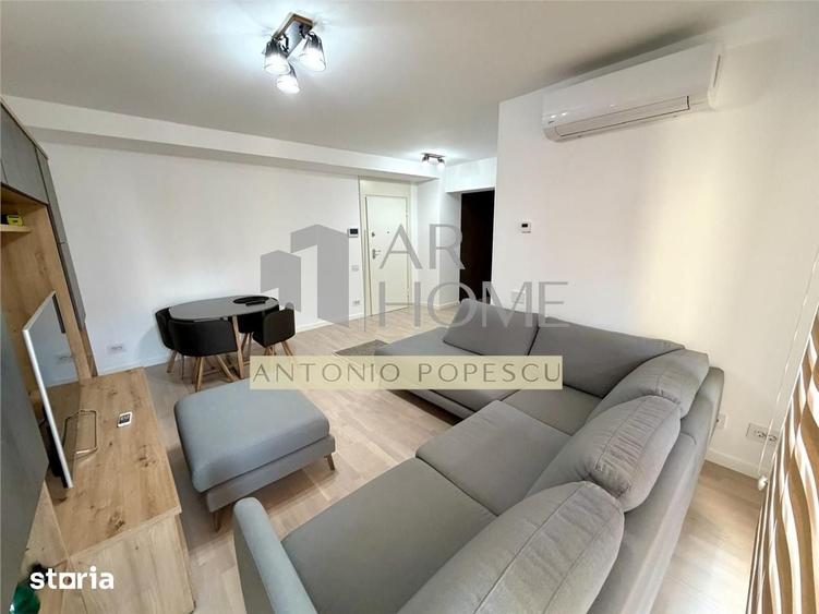 Apartament cu 2 camere, mobilat în Republicii
