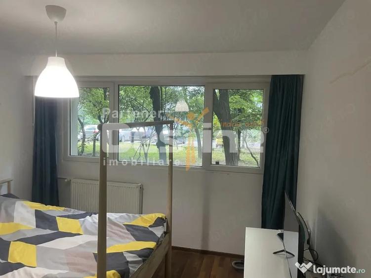Apartament cu 2 camere decomandat în Drumul Taberei