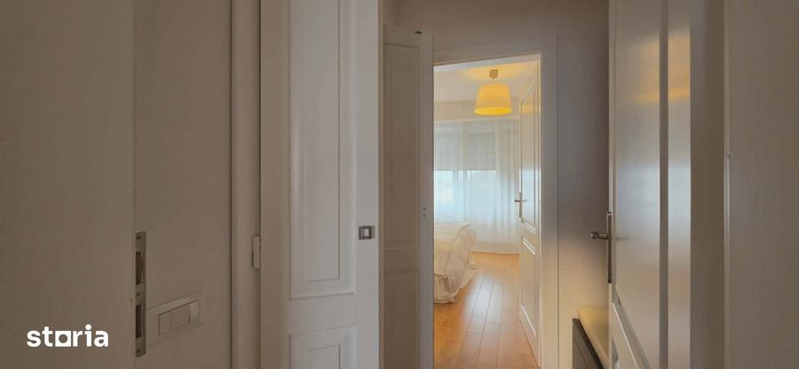Apartament cu 4 camere în Central
