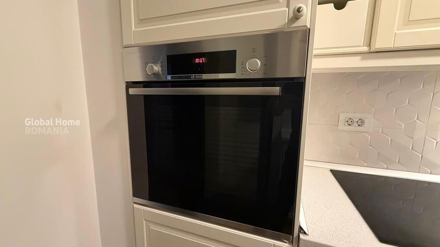 Apartament cu 3 camere decomandat, mobilat în Pajura