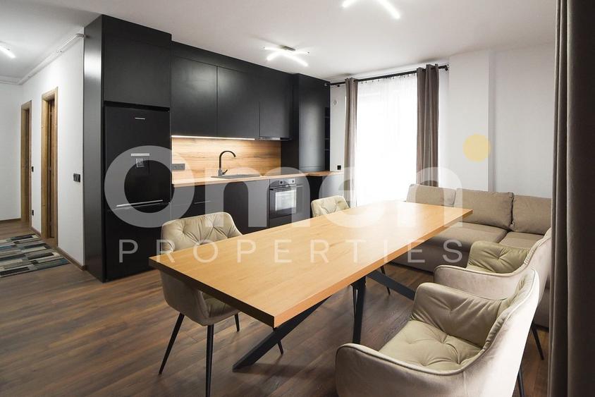 Apartament cu 3 camere decomandat, mobilat în Hotvon