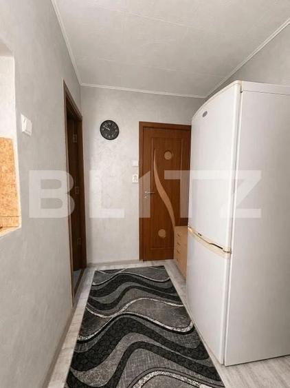 Apartament cu 2 camere semidecomandat în 7 Noiembrie