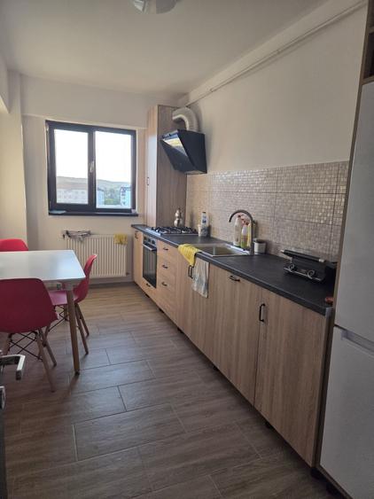 Inchiriere apartament 3 camere Bascov, langa Pitesti - 1
